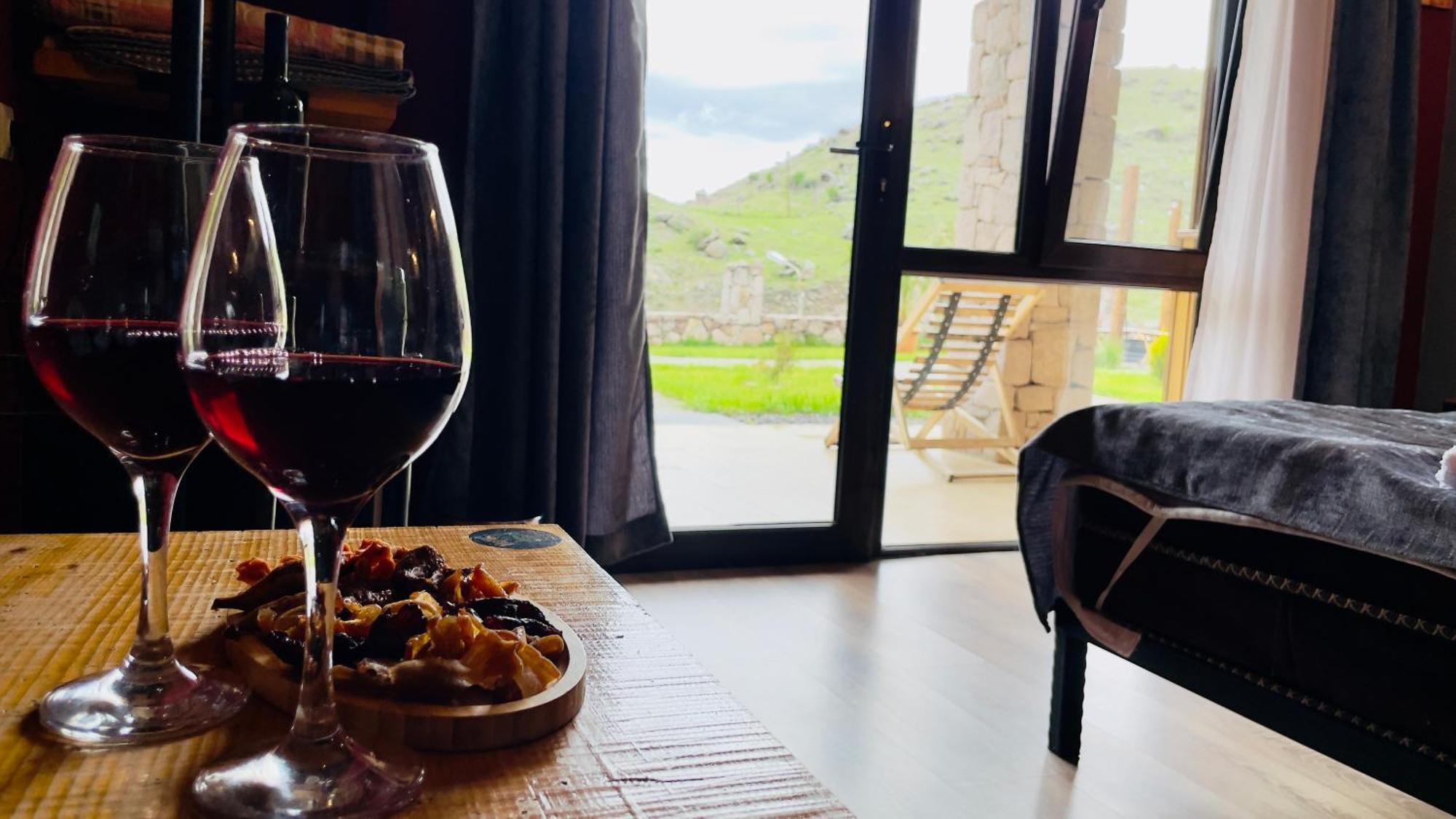 Hotel Hobbiton T'mogvi Kültér fotó